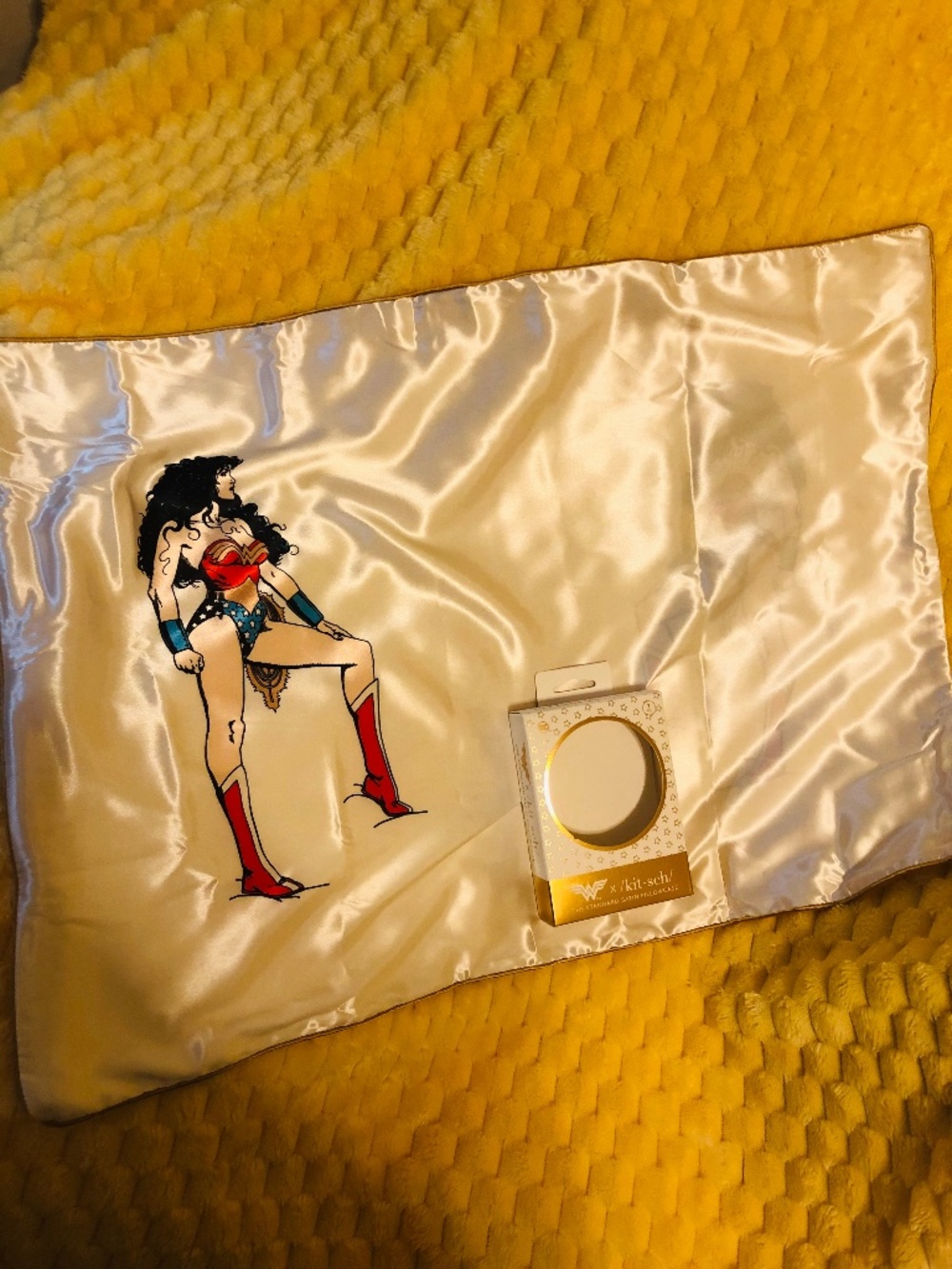 Just in from Kitsch NWT & Box Satin Beauty Pillowcase in Wonderwoman